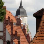 Rundturm des <a href="https://de.wikipedia.org/wiki/Bischofsschloss_Mei%C3%9Fen"target="_blank" rel="noopener"> Bischofsschlosses</a>