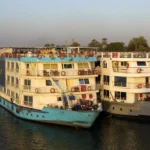 ... die Kreuzfahrtschiffe in nächster Nähe